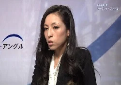 向後はるみ